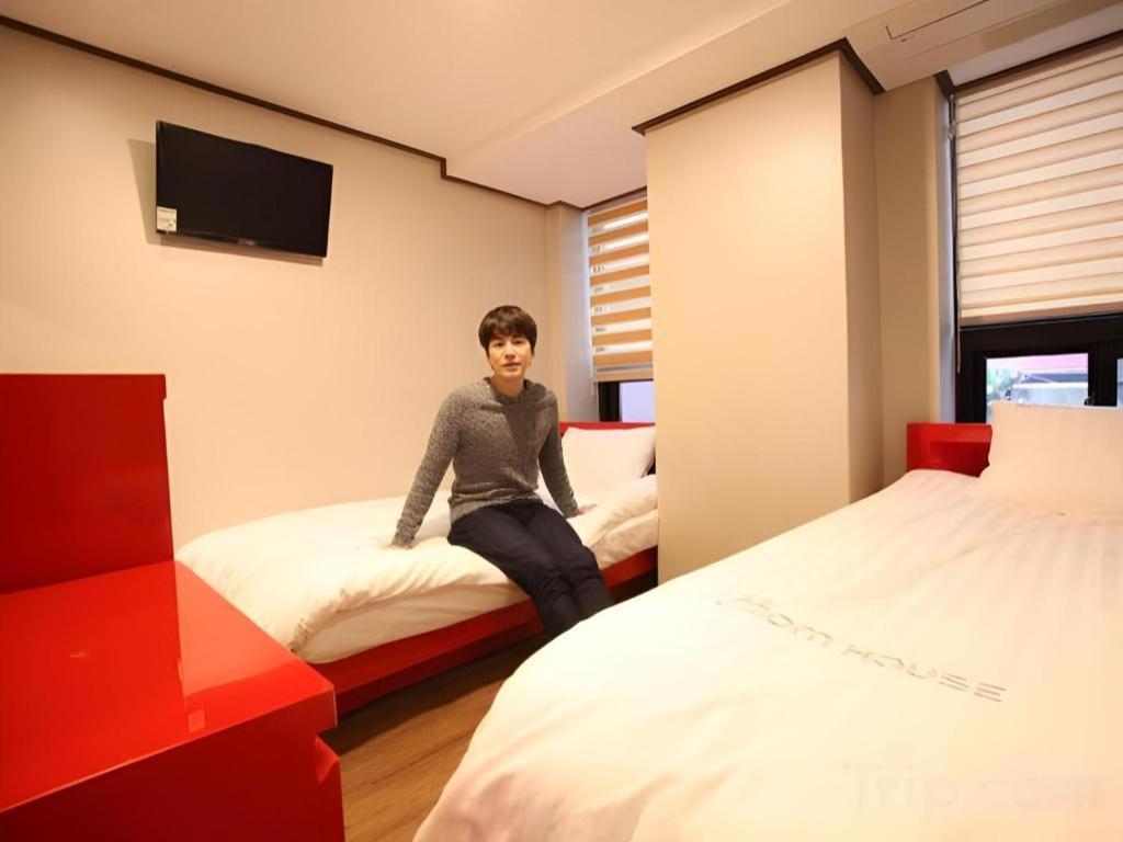 Myeongdong Mom House Hotel Szöul Kültér fotó